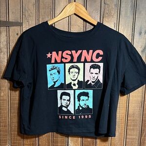 Cropped  NSYNC Graphic T-Shirt